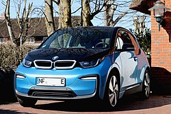 En BMW i3 ön Muasem