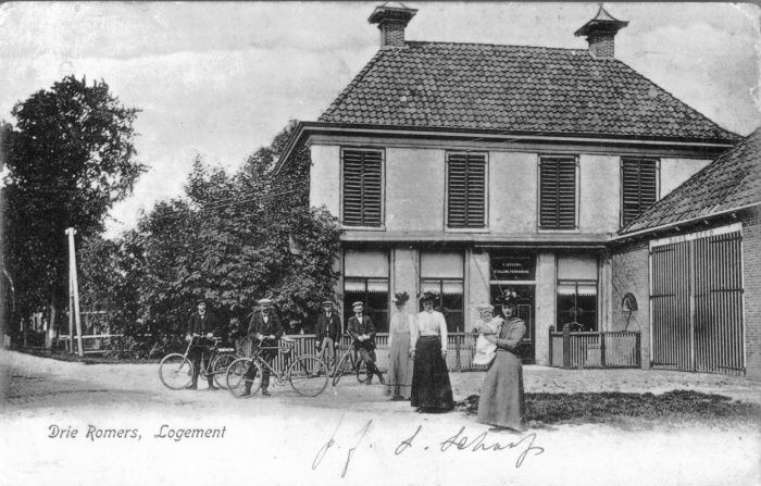 Ofbyld:Drie Romers, Logement 1903.jpg