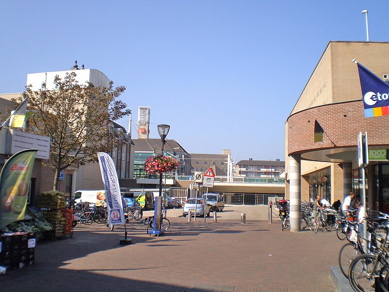 Ofbyld:Houten sintrum 87.JPG