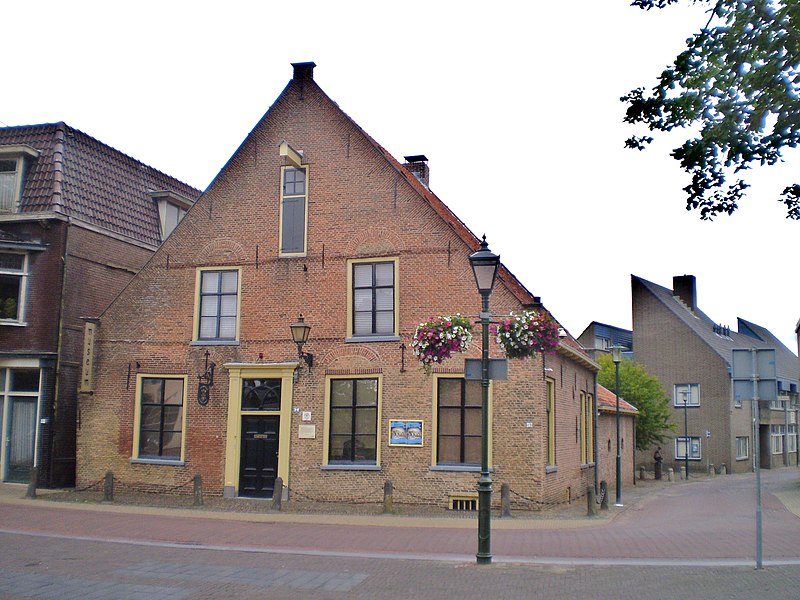 Ofbyld:Barneveld Museum Nairac 61.JPG