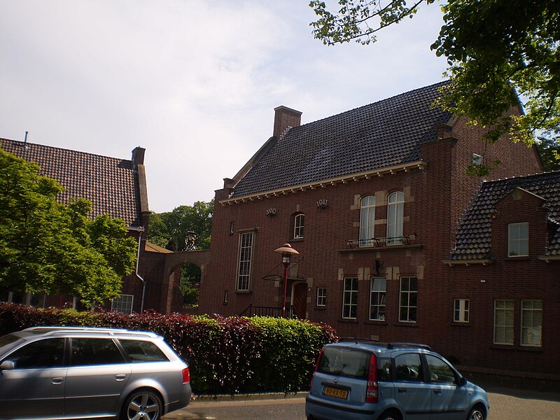 Ofbyld:Scherpenzeel (Gelderlân) gemeentehûs 79.JPG