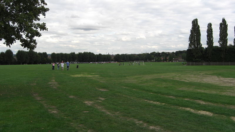 קובץ:Wimbledonpark.jpg