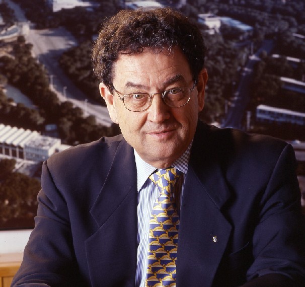 קובץ:Zeev Tadmor.jpg