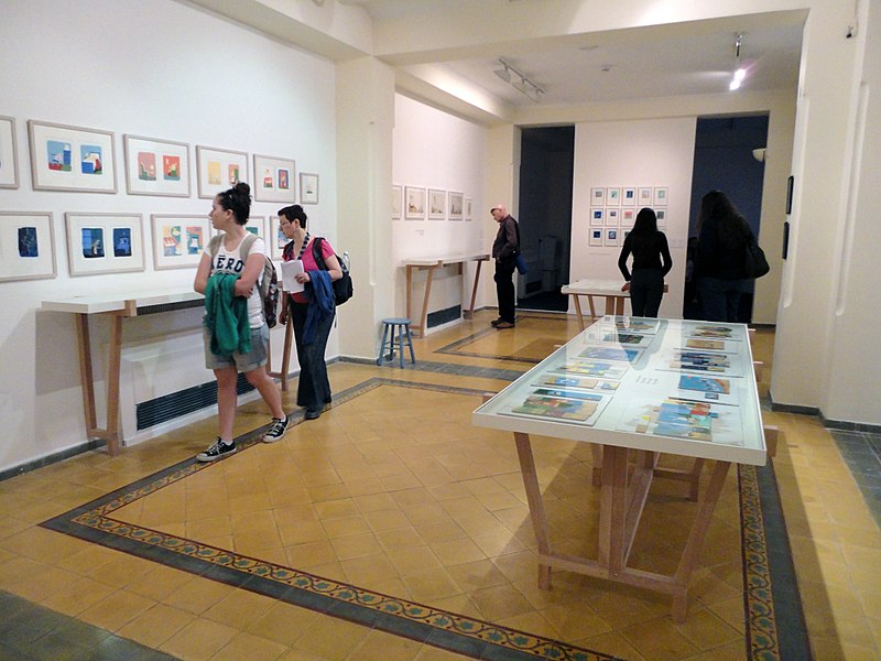 קובץ:Gutman museum 021.JPG