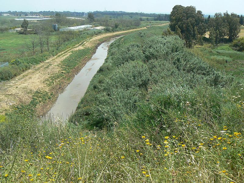 קובץ:Polegriver01.jpg