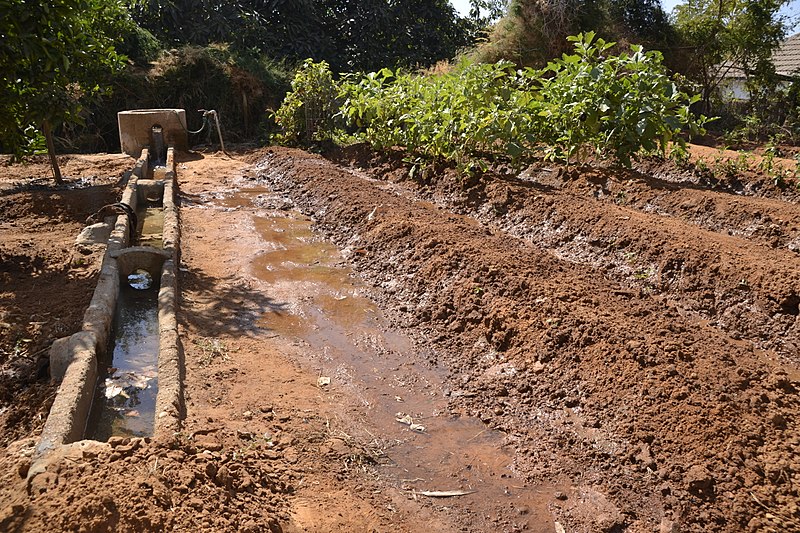 קובץ:Kefar malal Restored waterways 2013 www.mapah.co.il.jpg