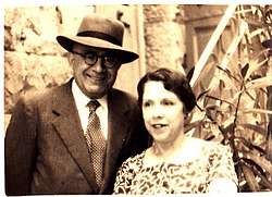 משה אטיאש ואשתו אליגרה, שנות ה-50