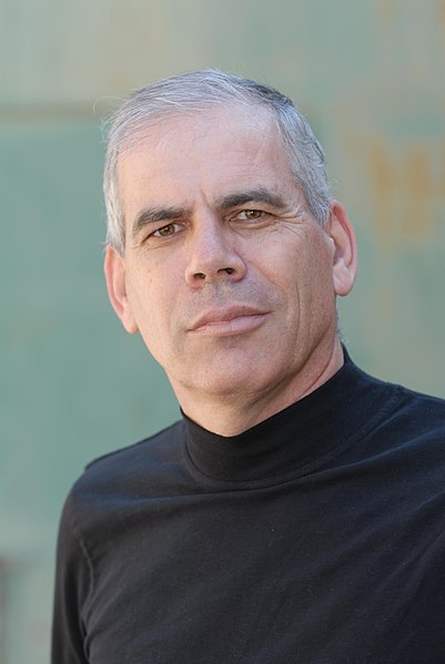 קובץ:Oren Nahari.JPG