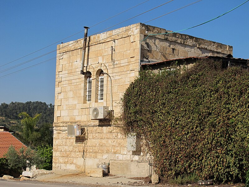 קובץ:Zakkaryya2012.jpg