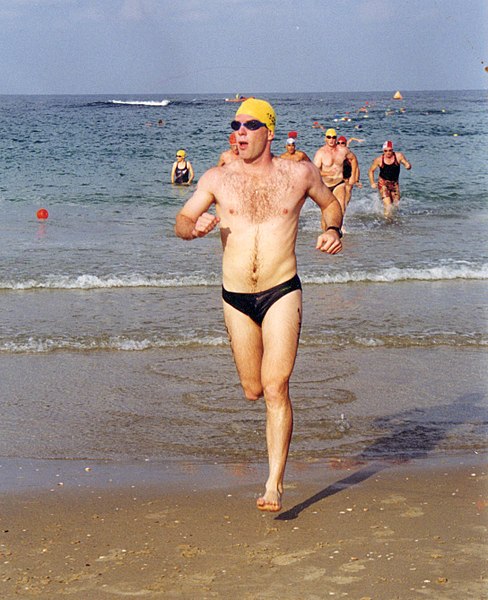 קובץ:Triathlon-C.jpg