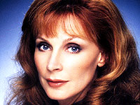 Datoteka:Beverly Crusher.jpg