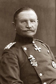 Datoteka:Ernst von Hoiningen-Huene (1849-1924).jpg