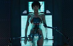 Scarlett Johansson mint Kuszanagi Motoko őrnagy