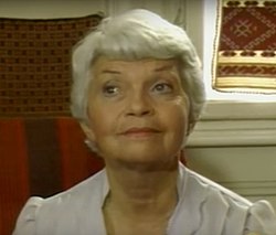 Jancsó Adrienne egy 1990-es televíziós versműsorban