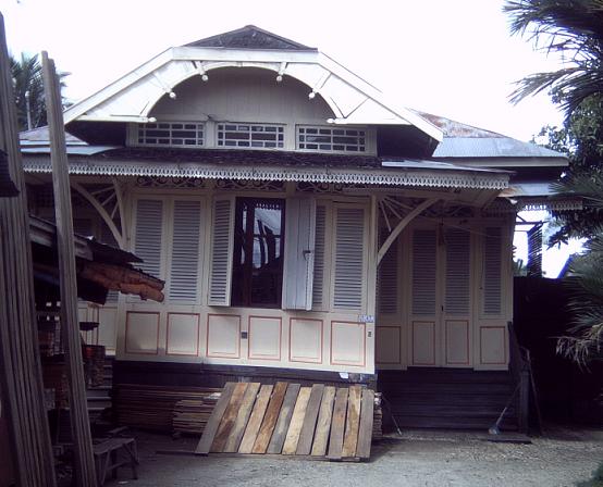 Berkas:Rumah Kelayan A.JPG