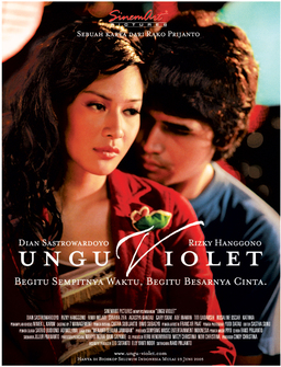 Berkas:Poster film Ungu Violet.jpg