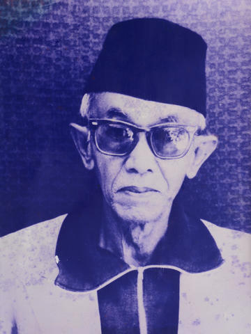Berkas:R. Radi Martadinata (Bupati Cirebon 1951-1954).jpg