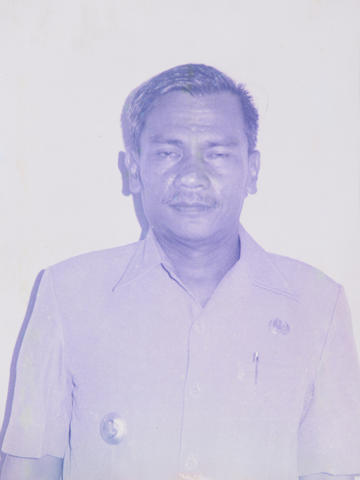 Berkas:Kol. Caj. Memed Tohir (Bupati Cirebon 1983-1988).jpg