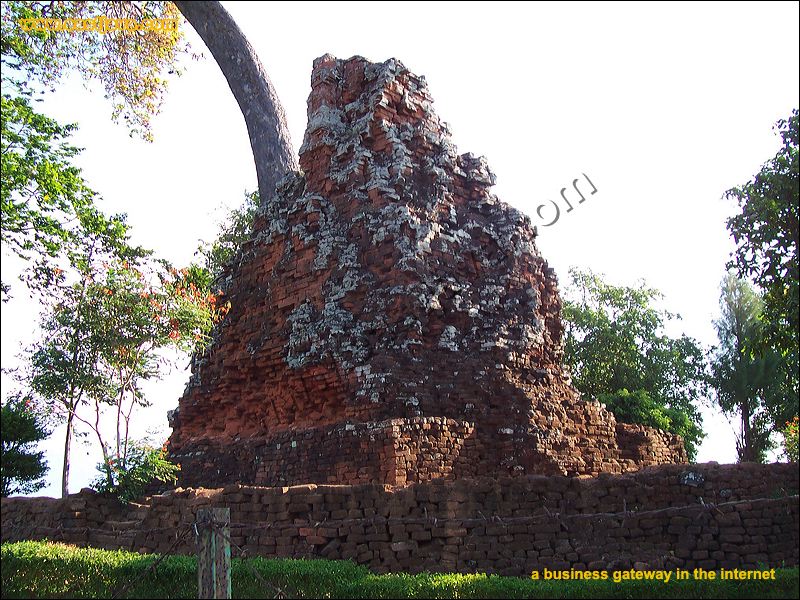 Berkas:Lor-temple.jpg