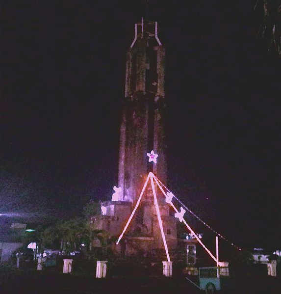 Berkas:Monumen Perang Dunia II Manado.jpg