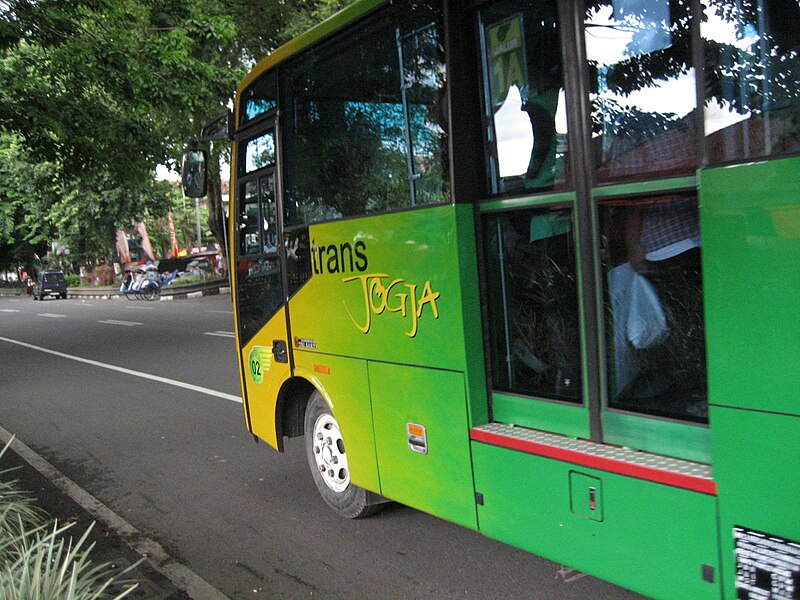 Berkas:TransJogja.JPG