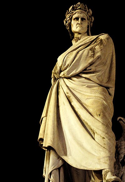 Patung Dante Alighieri
