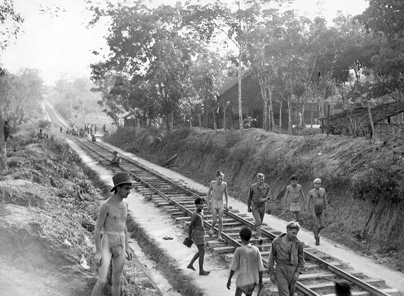 Berkas:Muaro-Pekanbaru Death-Railway.jpeg