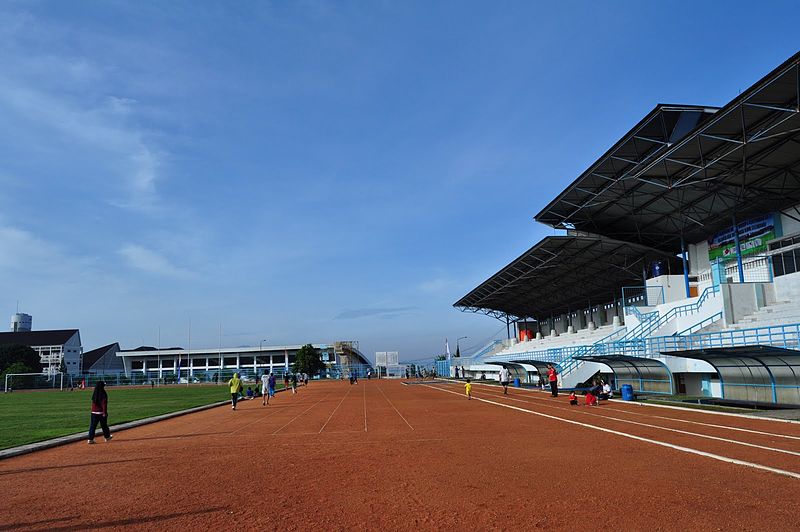 Berkas:Stadion UPI Bandung.jpg