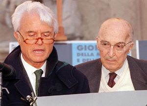 File:Gian Carlo Caselli Antonino Caponnetto 1996.jpg