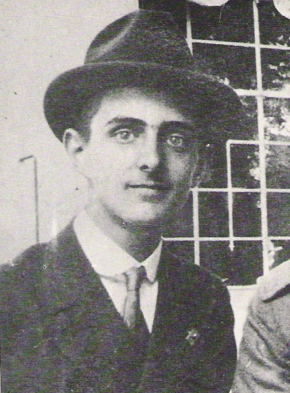 Giovanni Battista Montini på et fotografi fra 1919