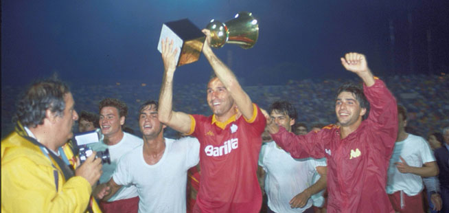 File:Francesco Graziani - AS Roma - Coppa Italia 1985-86.jpg