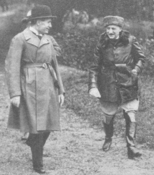 File:Mussolini and D'Annunzio.jpg