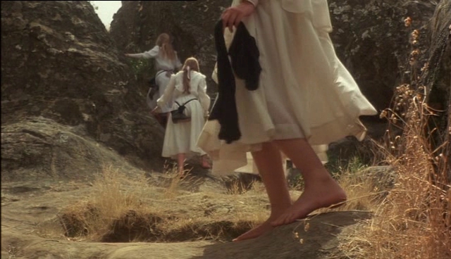 File:Picnic ad hanging rock.JPG