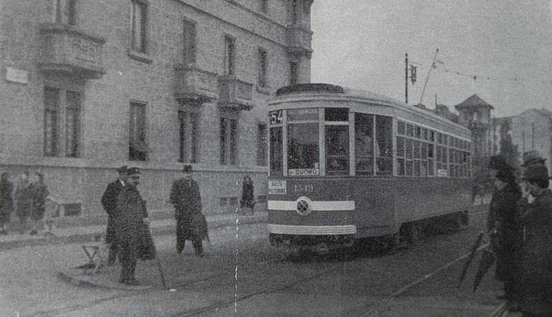 File:Milano, viale Cassiodoro 01.jpeg