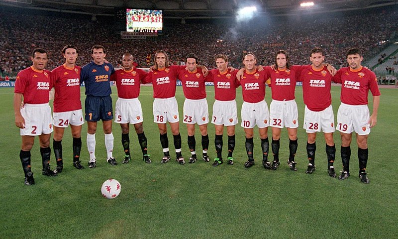File:AS Roma 2000-01.jpg