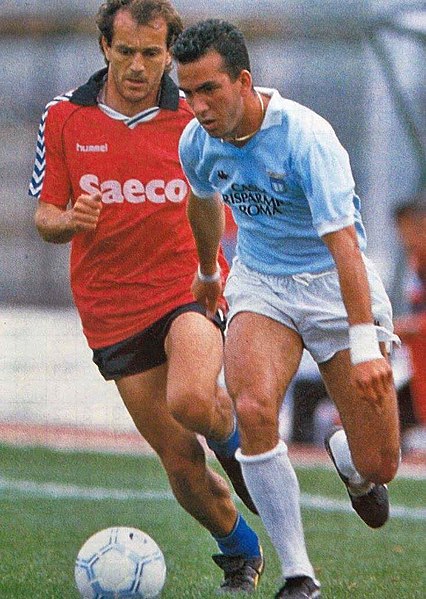 File:Serie A 1988-89 - Lazio vs Pisa - Stefano Cuoghi e Paolo Di Canio.jpg