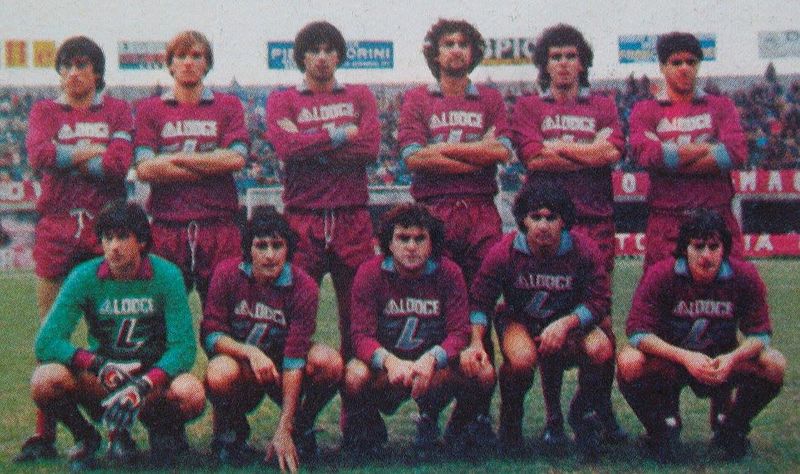 File:Unione Sportiva Livorno 1982-83.jpg