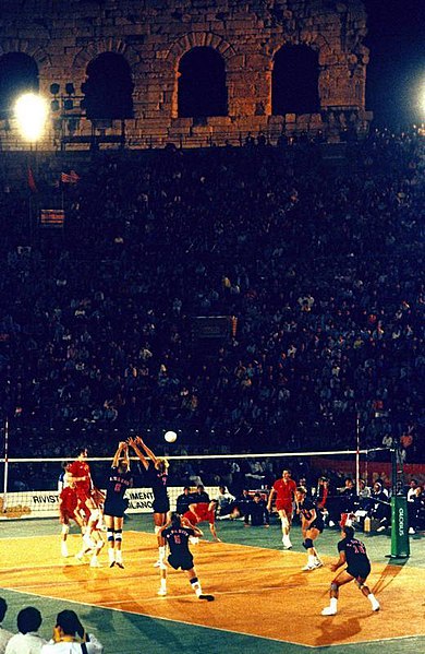 File:USA vs URSS (Arena di Verona, 1988).jpg