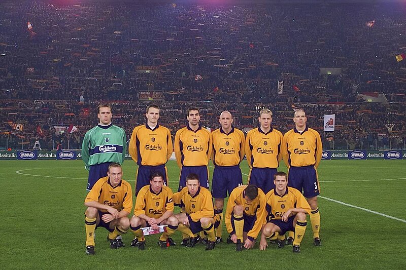 File:Liverpool Football Club 2000-01.jpg