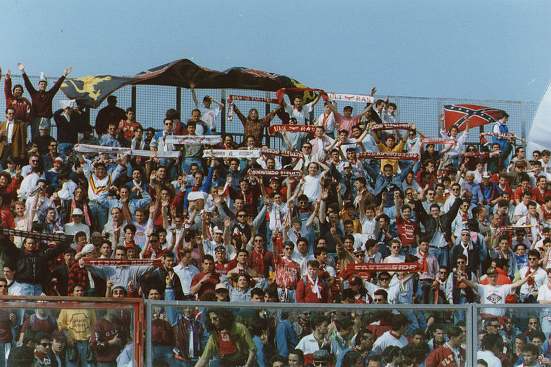 File:Barletta Salernitana 90-91.jpg