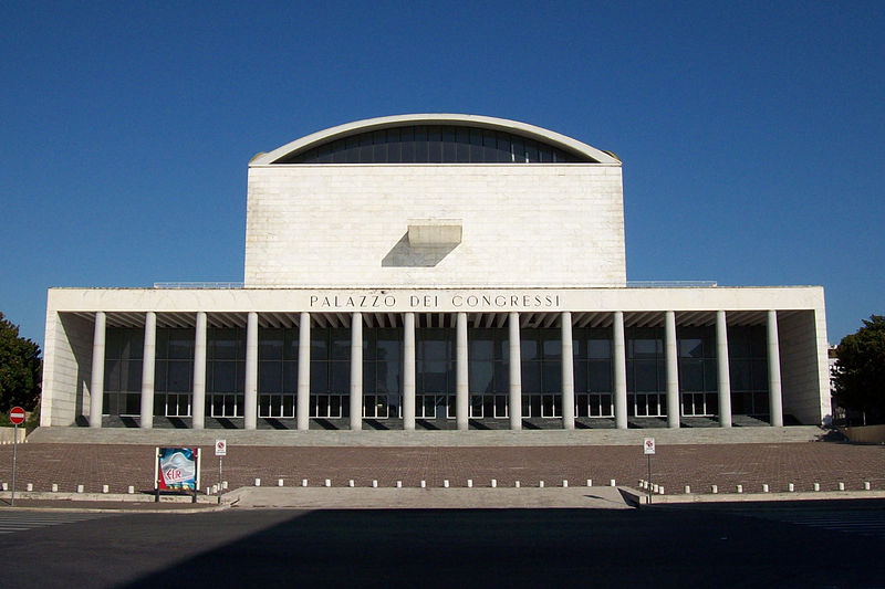 File:Roma 2011 08 16 Palazzo dei Congressi fronte.jpg