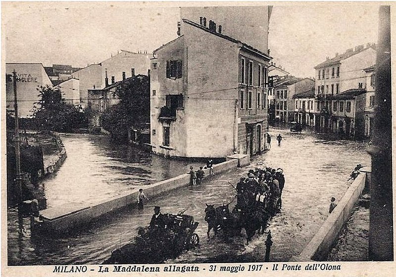 File:L'Olona esondato alla Maddalena (Milano) nel 1917.jpg