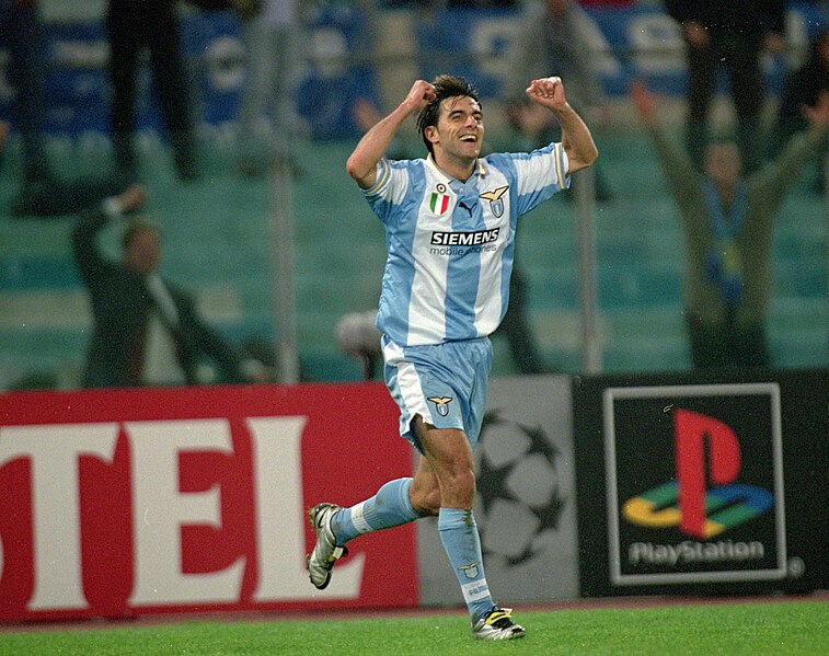 File:Claudio López - SS Lazio (2000).jpg