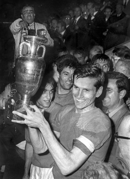 File:Nazionale di calcio dell'Italia - Euro '68.jpg