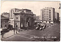 La piazza in una foto d'epoca