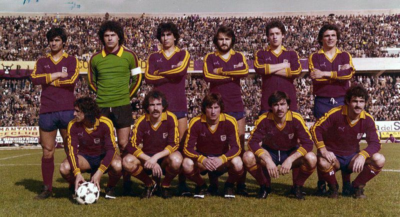 File:Unione Sportiva Lecce 1979-80.jpg