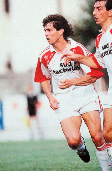 File:Frank Farina - AS Bari 1991-92.JPG