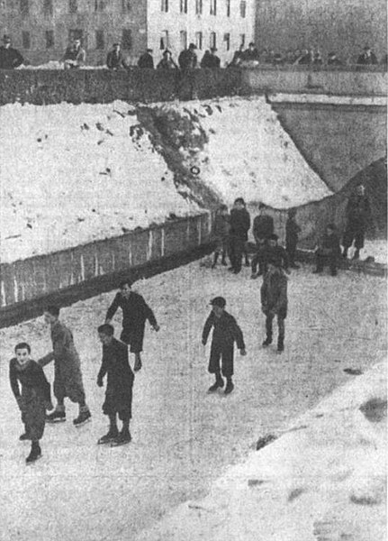 File:Ramo dell'Olona verso il Lambro Meridionale appena inaugurato e non ancora utilizzato.jpg