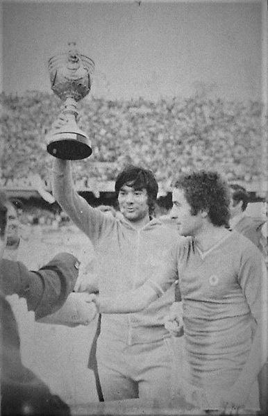 File:SSC Napoli - Coppa di Lega Italo-Inglese 1976 - Antonio Juliano, Luciano Chiarugi.jpg