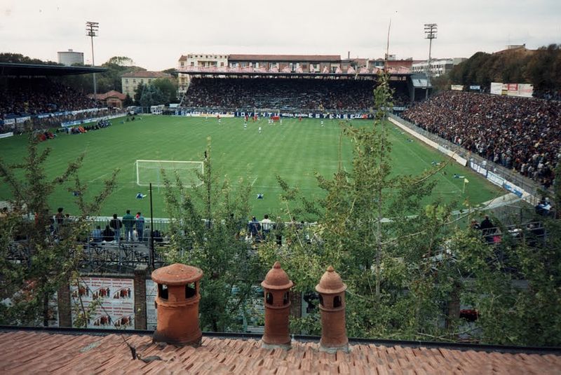 File:Stadio Paolo Mazza 91-92.jpg